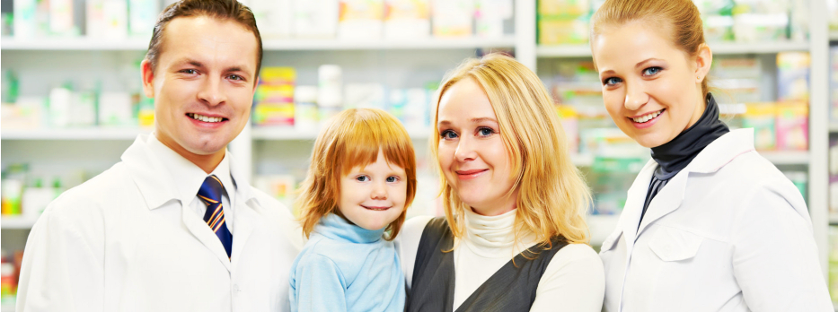 two pharmacists and mother with daughter